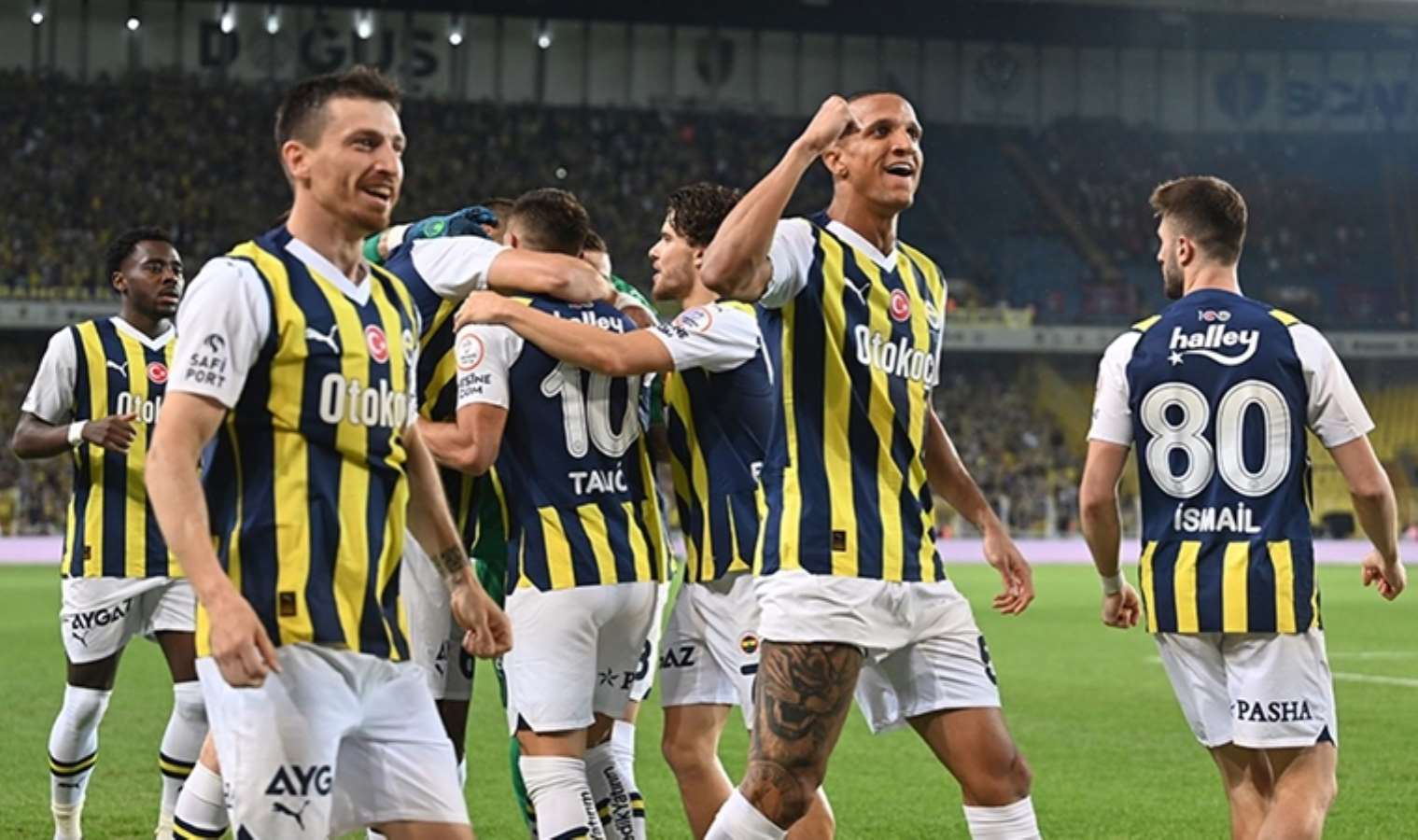 Fenerbahçe, Süper Lig'in zirvesini bırakmıyor!