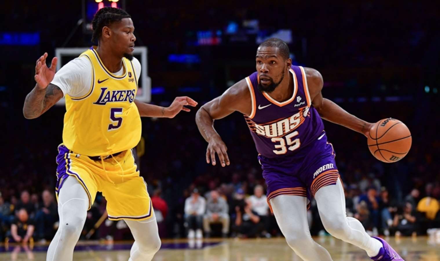 NBA'de Los Angeles Lakers, Phoenix Suns'ı son çeyrekte yıktı!