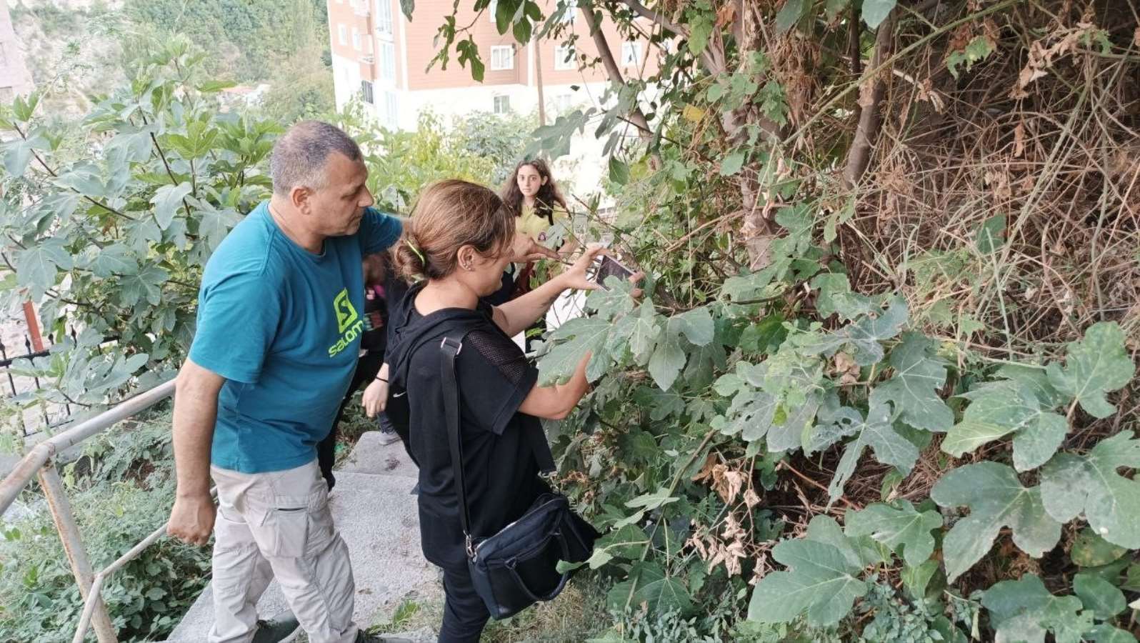 Artvin’de tarihi çeşmenin kayıp kitabesi bulundu, şimdi ise çeşme aranıyor