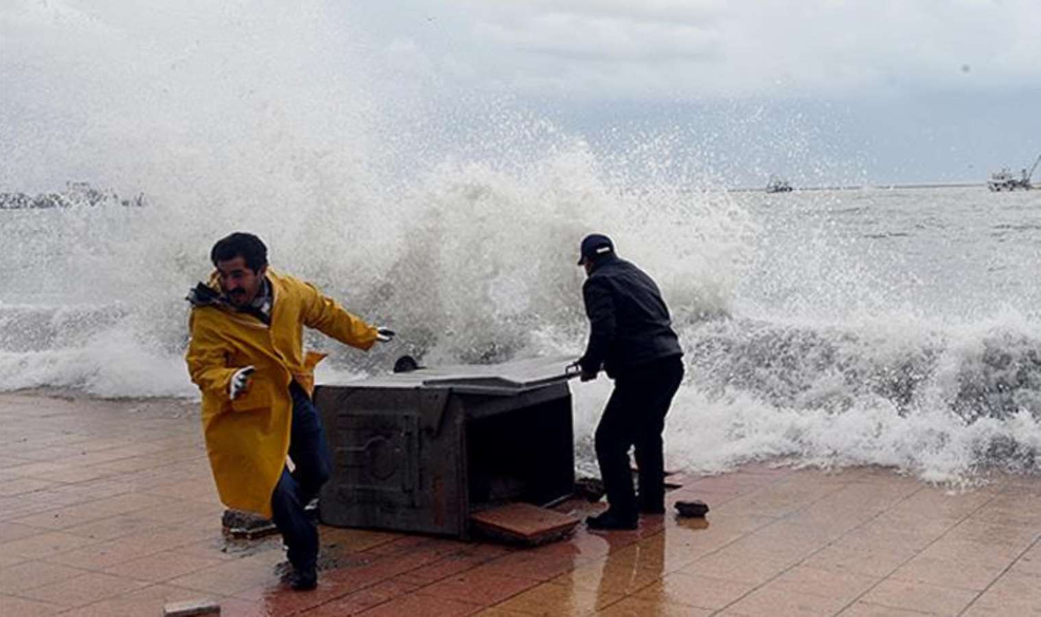 Meteoroloji ve AFAD'dan uyarı: İstanbul, İzmir, Bursa, Kocaeli...