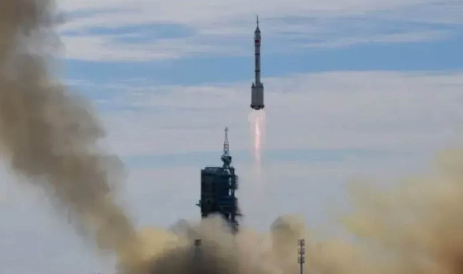 Çin, yeniden kullanılabilir uzay aracını üçüncü kez test ediyor