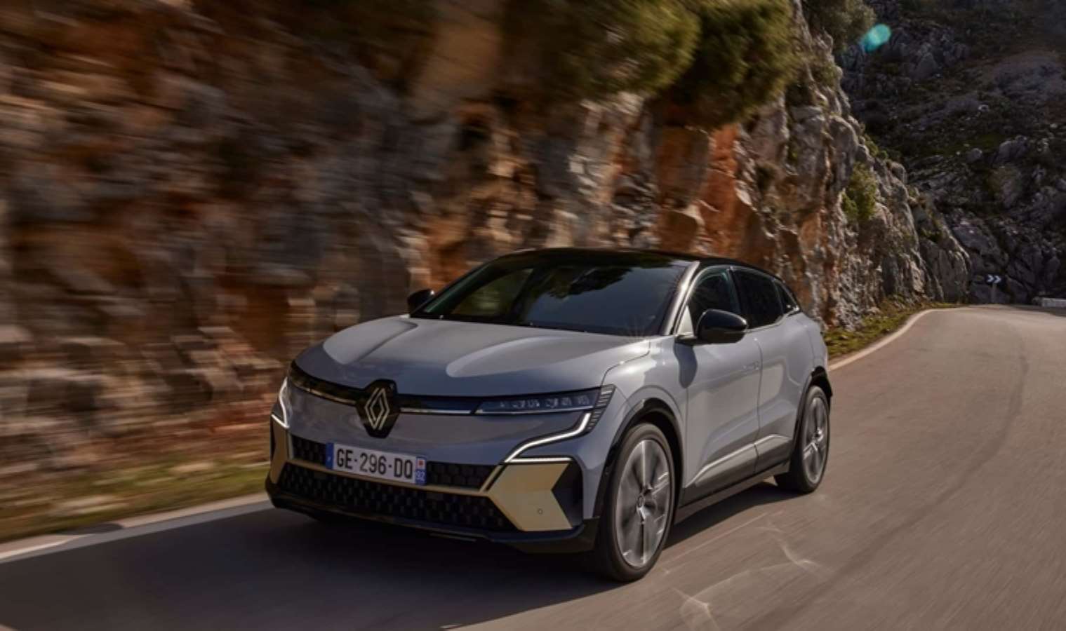 Renault'un 2023'teki lansmanlarına çok sayıda ödül