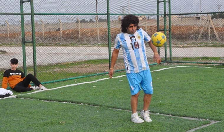 Gören gözlerine inanamadı: Şanlıurfa'lı yurttaşın Maradona’ya benzerliği şaşırttı