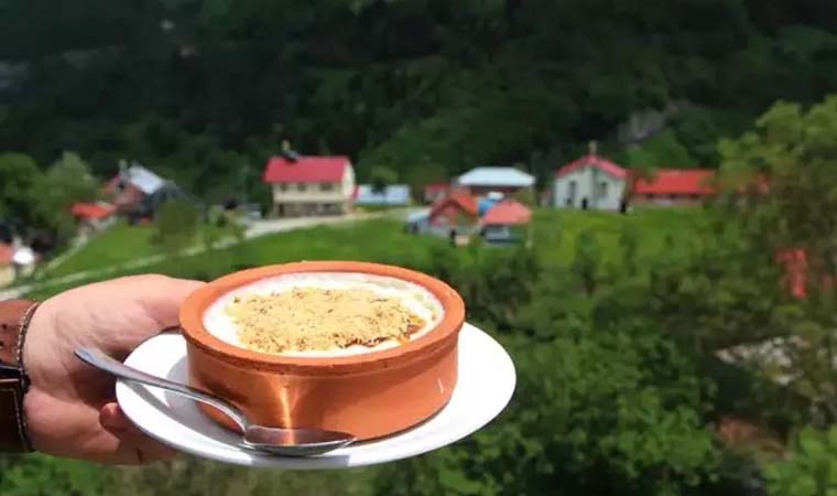 Lezzetin başkenti, Karadeniz mutfağının incisi: Hamsiköy Sütlacı