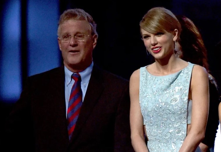 Taylor Swift'in babası Scott Swift'e suçlama: 'Yüzüme yumruk attı!'