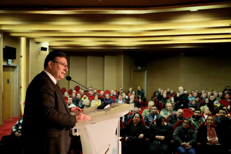 CHP'nin Sarıyer adayı Mustafa Oktay Aksu 'Taahütname'ye' imzayı attı: 'Sizden daha çok mücadele edeceğim'