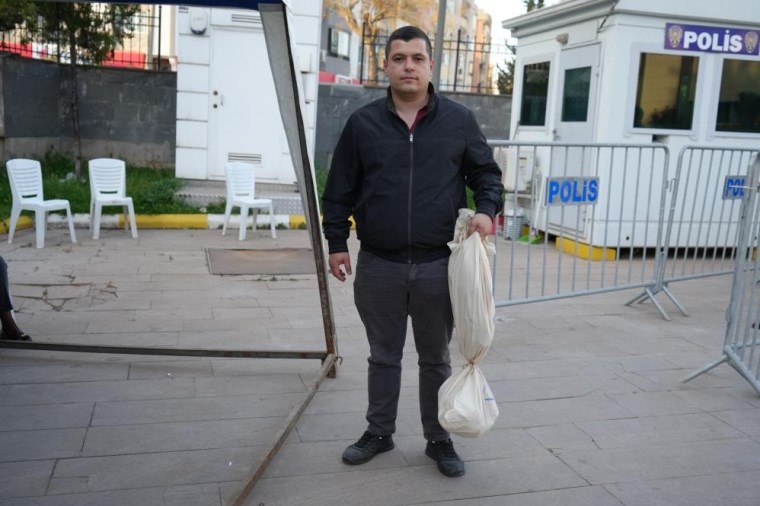 Kilis'te ilk oy çuvalları YSK’ye getirildi - Son Dakika Türkiye Haberleri | Cumhuriyet