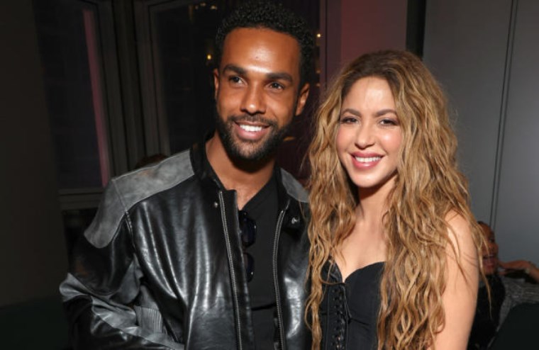 Shakira'nın yeni sevgilisinden açıklama: 'İlham verici'