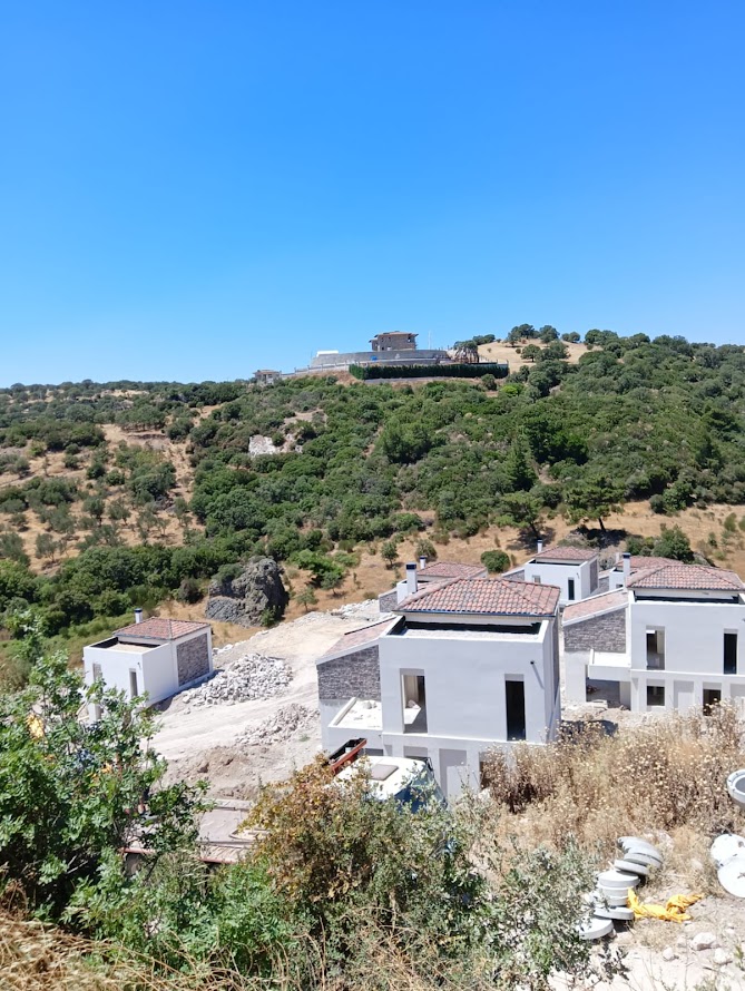 Eko Turizm İnşaatları Assos'un Doğal Güzelliklerini Yok Ediyor